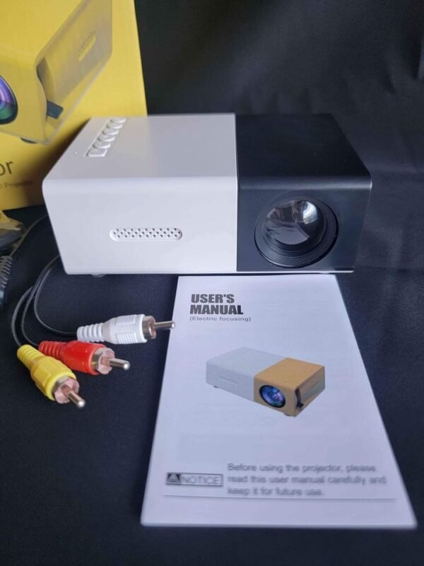 Mini Projector Works With Cellphone